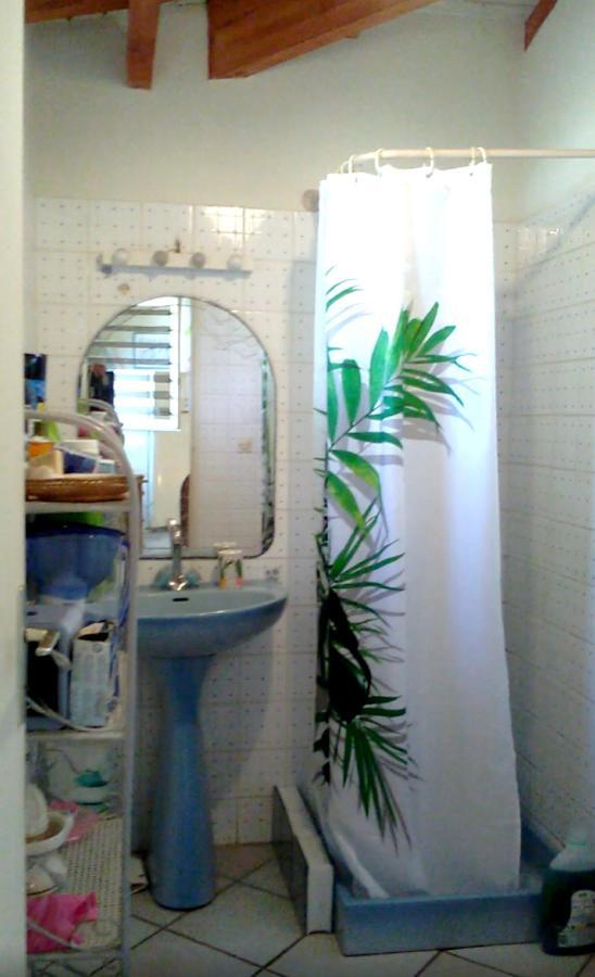 Appartement Studio Lotissement Bel Horizon A Dampierre Le Gosier (Grande-Terre)
